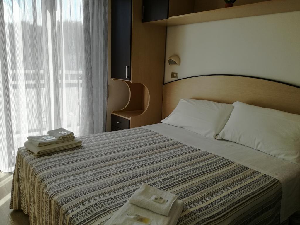 B&B Hotel Serenità Bellaria-Igea Marina Extérieur photo